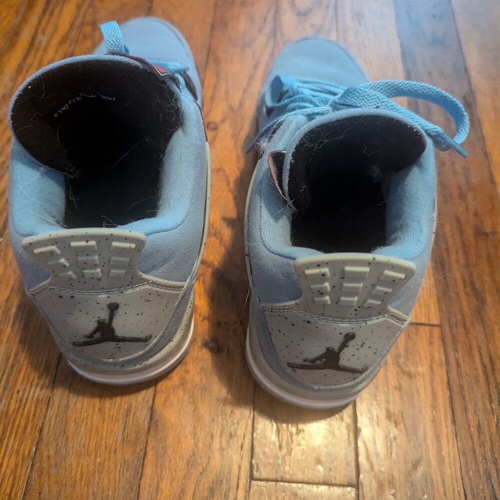 Jordan 4's